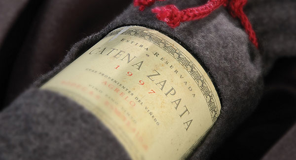 Estiba Reservada 顶级混酿红葡萄酒瓶
